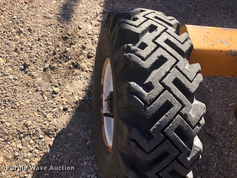 image for item DI7339 Carlton 2300-4  stump grinder