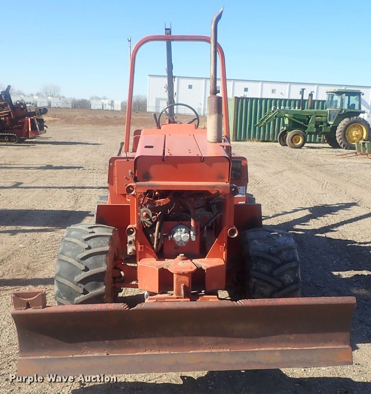 image for item DI7340 1986 Ditch Witch 4010  trencher