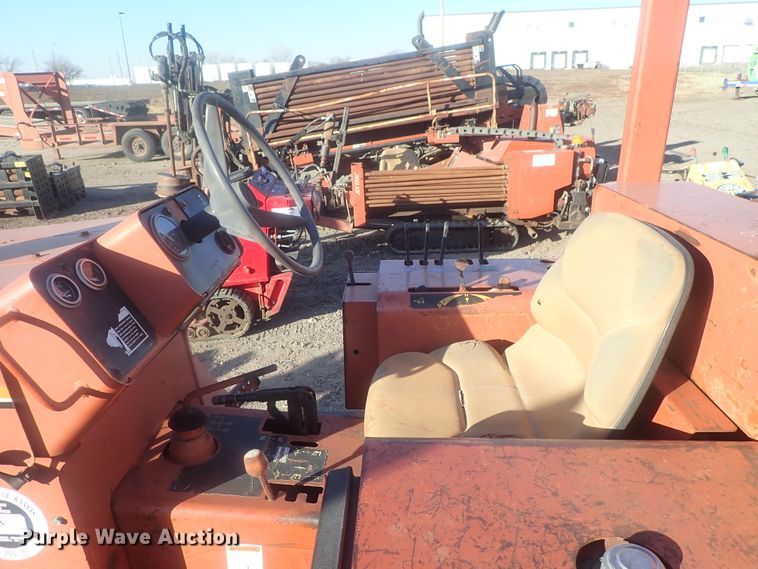 image for item DI7340 1986 Ditch Witch 4010  trencher