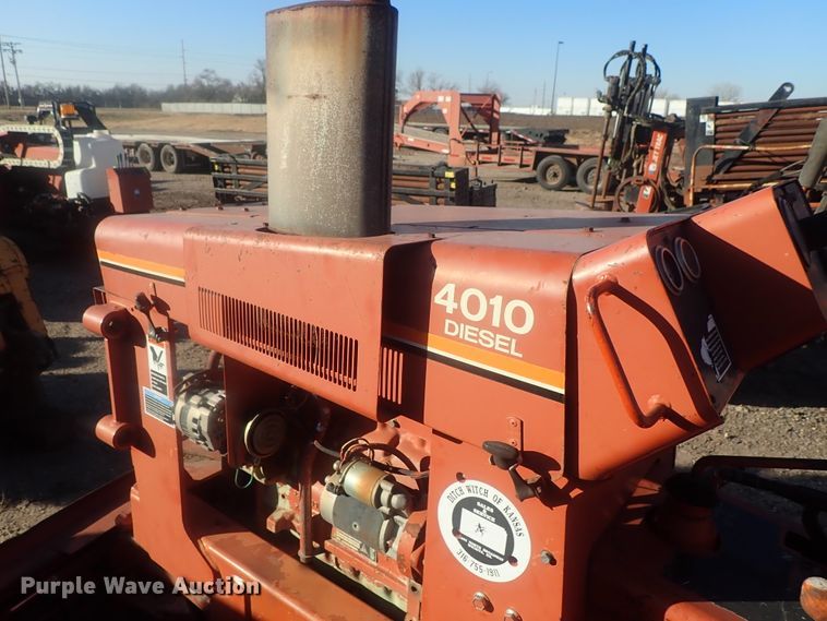 image for item DI7340 1986 Ditch Witch 4010  trencher