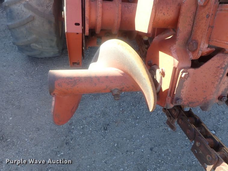 image for item DI7340 1986 Ditch Witch 4010  trencher