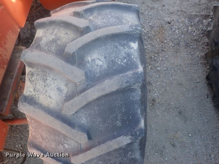 image for item DI7340 1986 Ditch Witch 4010  trencher