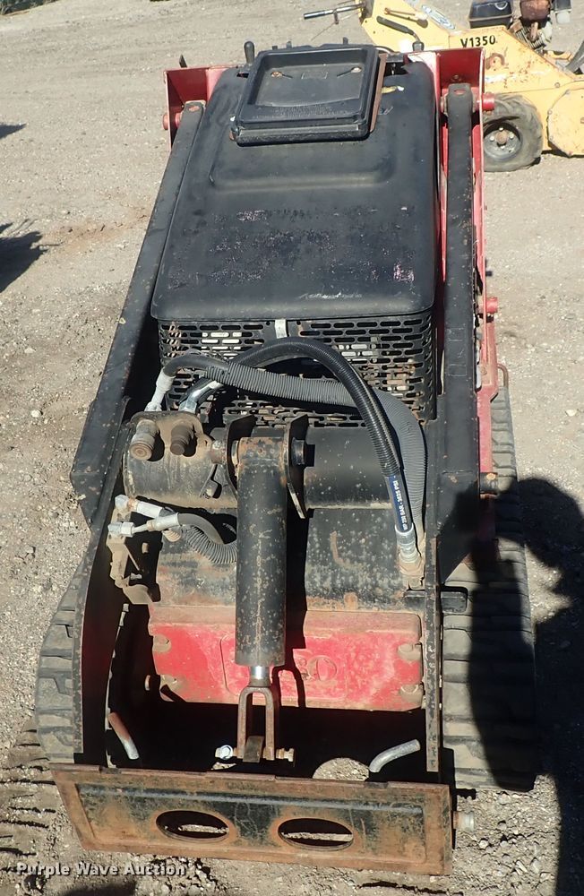 image for item DI7341 Toro Dingo TX-427  compact utility loader