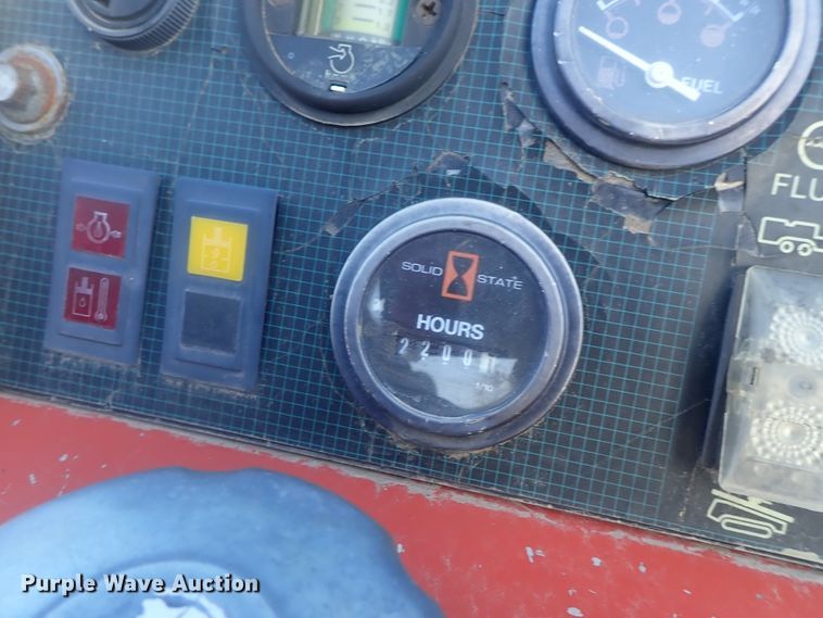 image for item DI7343 1999 Ditch Witch JT920  directional boring unit