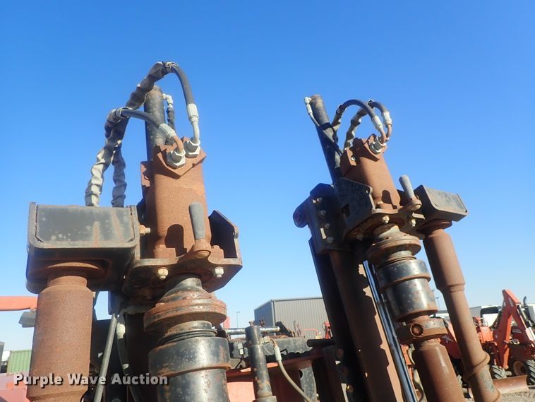 image for item DI7345 2002 Ditch Witch JT4020AT  directional boring unit