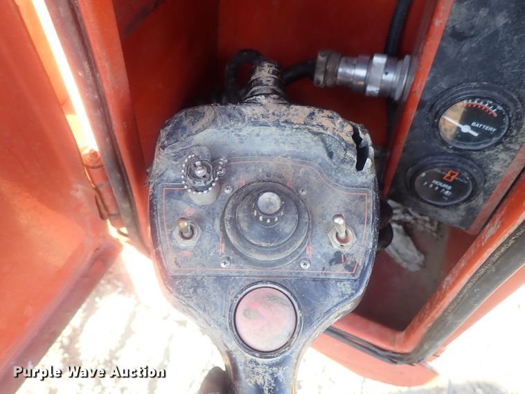 image for item DI7346 2000 Ditch Witch JT2720  directional boring unit