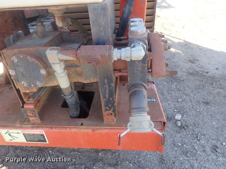 image for item DI7346 2000 Ditch Witch JT2720  directional boring unit