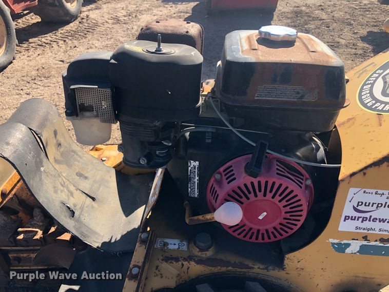 image for item DI7347 2000 Vermeer V1350  trencher