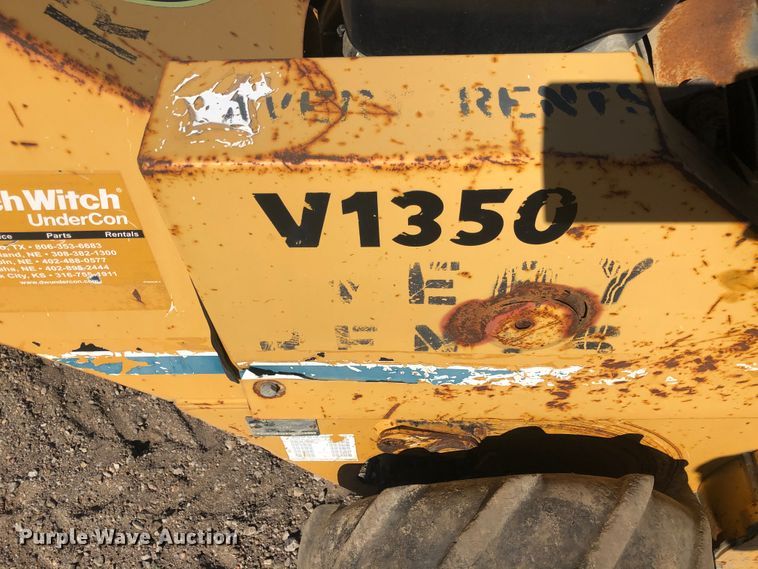 image for item DI7347 2000 Vermeer V1350  trencher