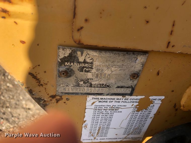 image for item DI7347 2000 Vermeer V1350  trencher