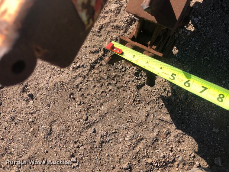 image for item DI7347 2000 Vermeer V1350  trencher