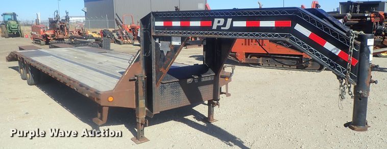 image for item DI7348 2013 PJ LD30GN equipment trailer