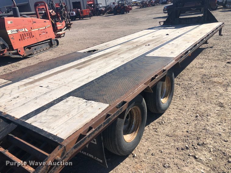 image for item DI7348 2013 PJ LD30GN equipment trailer
