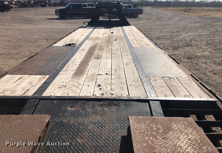 image for item DI7348 2013 PJ LD30GN equipment trailer