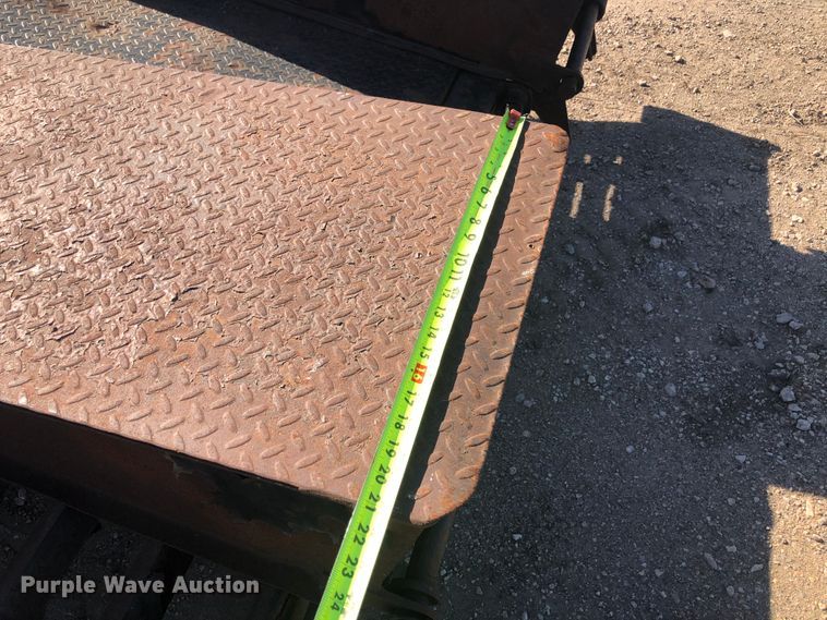 image for item DI7348 2013 PJ LD30GN equipment trailer