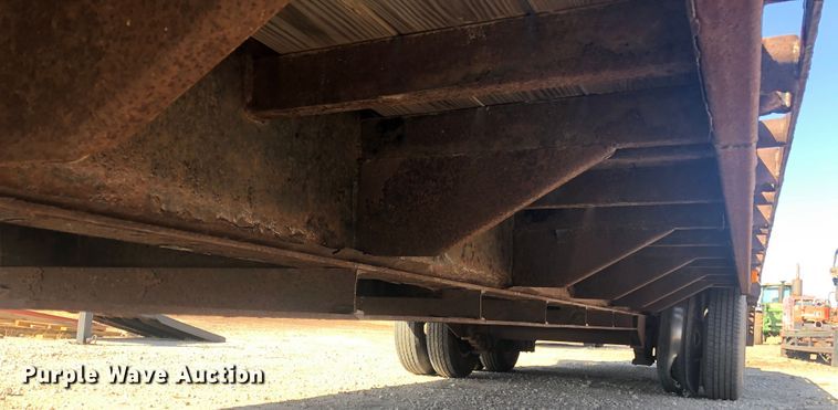 image for item DI7348 2013 PJ LD30GN equipment trailer