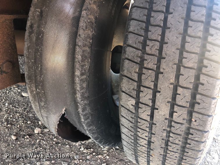 image for item DI7348 2013 PJ LD30GN equipment trailer