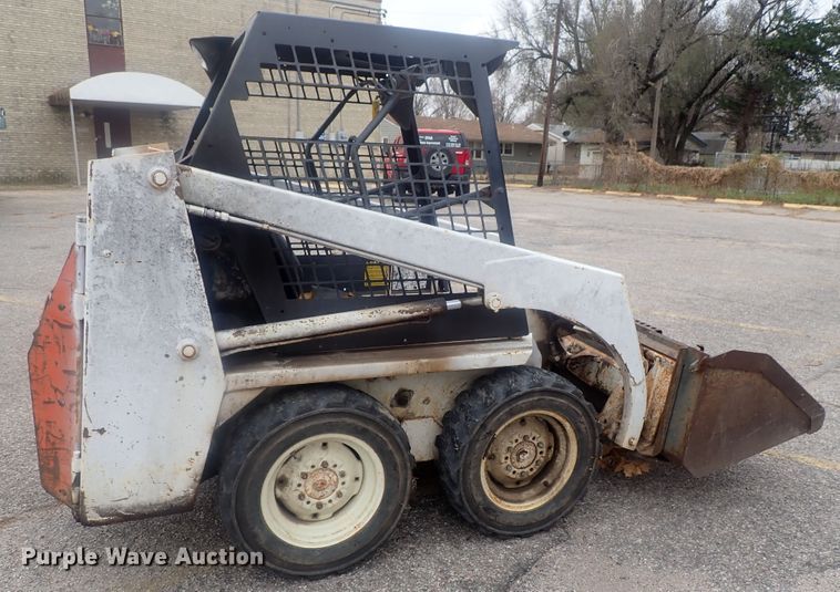 image for item DI7360 Bobcat 530  skid steer loader