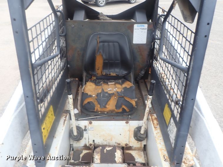image for item DI7360 Bobcat 530  skid steer loader
