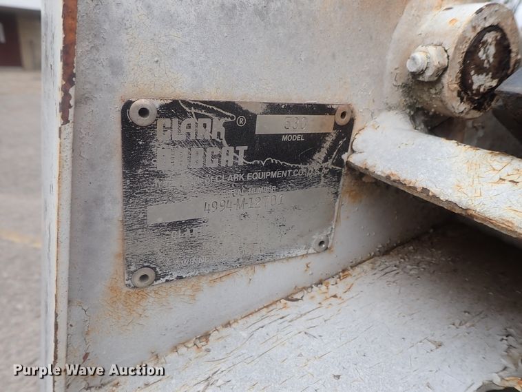 image for item DI7360 Bobcat 530  skid steer loader