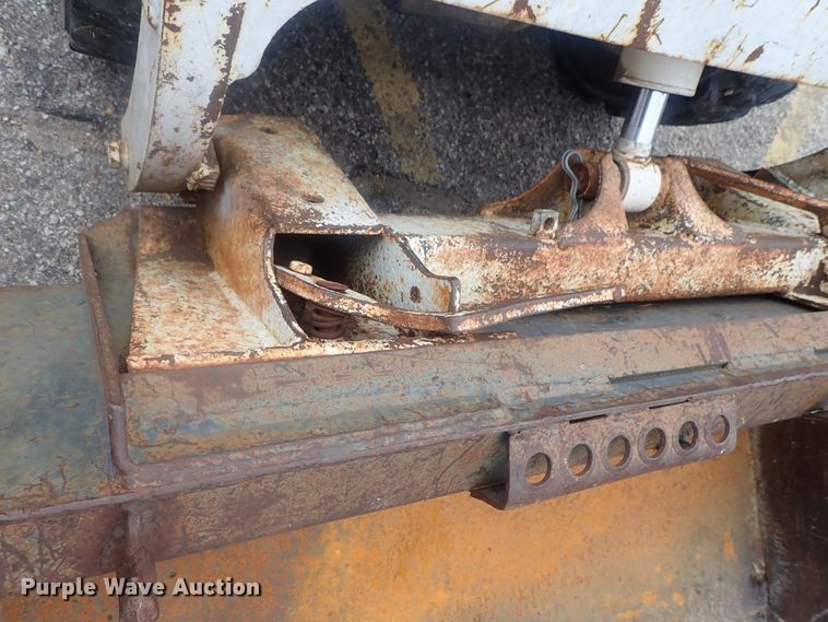 image for item DI7360 Bobcat 530  skid steer loader