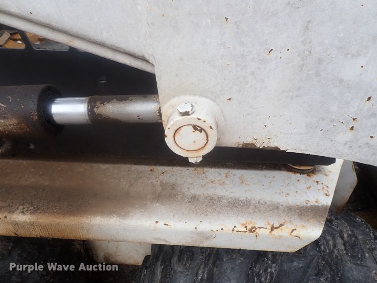 image for item DI7360 Bobcat 530  skid steer loader