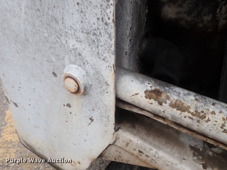 image for item DI7360 Bobcat 530  skid steer loader