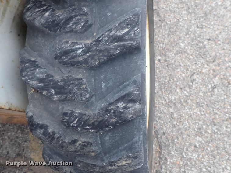 image for item DI7360 Bobcat 530  skid steer loader