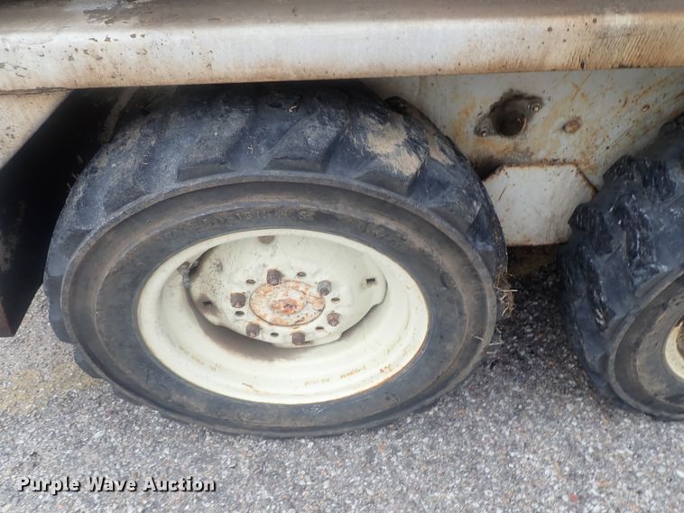 image for item DI7360 Bobcat 530  skid steer loader