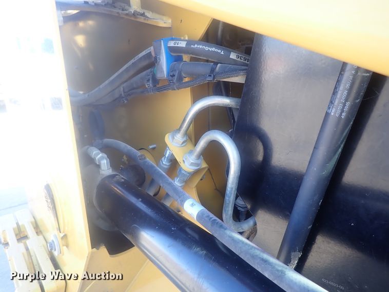 image for item DI7376 2014 Caterpillar 279D  tracked skid steer loader