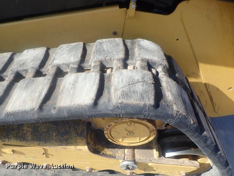 image for item DI7376 2014 Caterpillar 279D  tracked skid steer loader