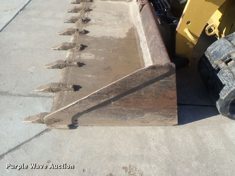 image for item DI7376 2014 Caterpillar 279D  tracked skid steer loader