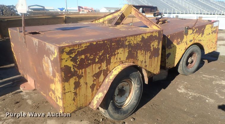 image for item DI7406 Lewis Browning  pneumatic roller