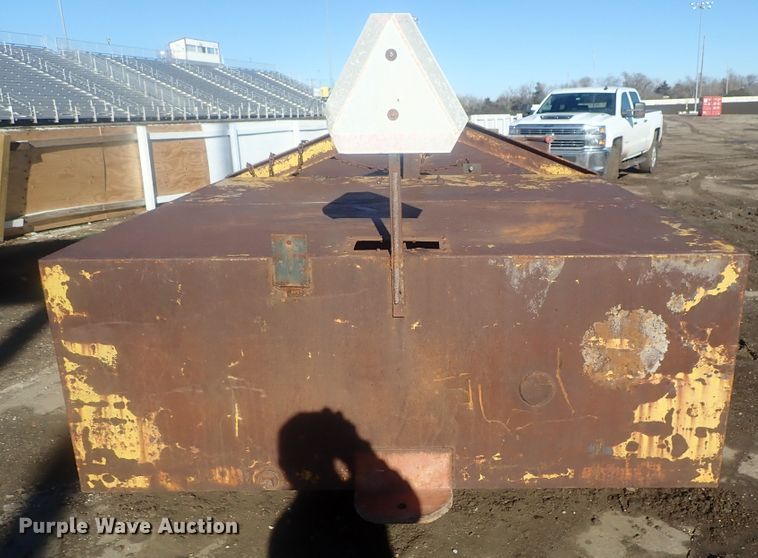 image for item DI7406 Lewis Browning  pneumatic roller