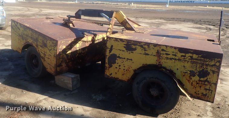 image for item DI7406 Lewis Browning  pneumatic roller