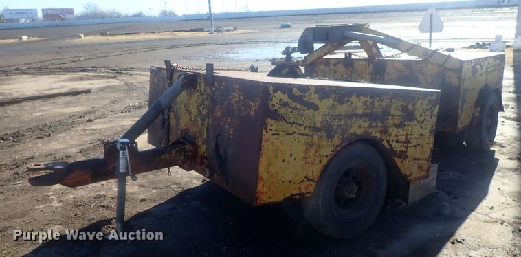 image for item DI7406 Lewis Browning  pneumatic roller