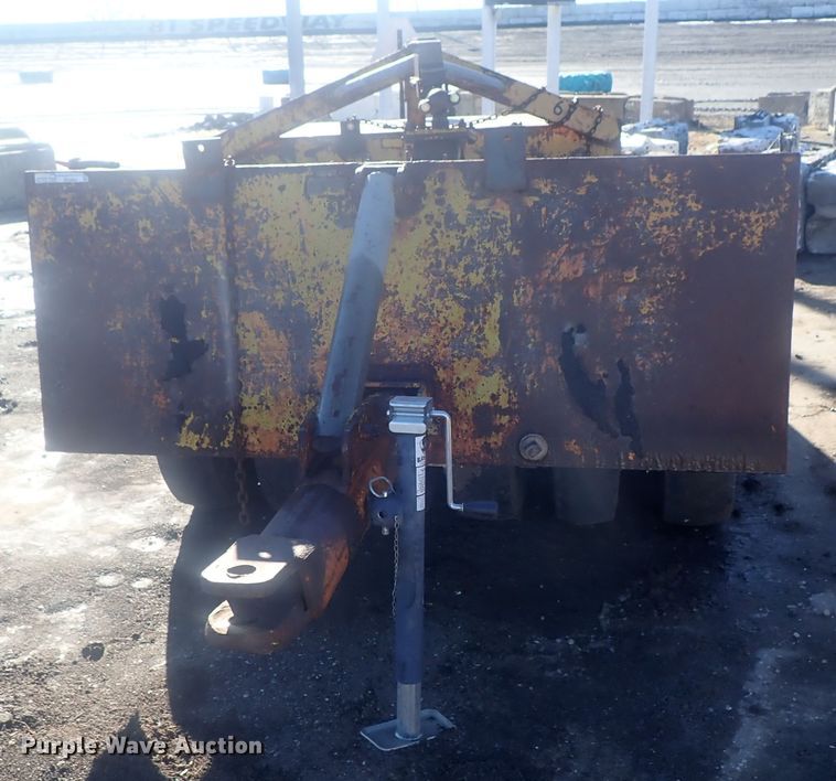 image for item DI7406 Lewis Browning  pneumatic roller