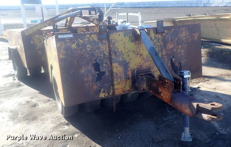 image for item DI7406 Lewis Browning  pneumatic roller