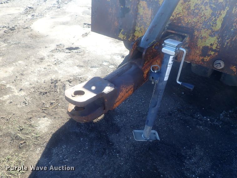 image for item DI7406 Lewis Browning  pneumatic roller