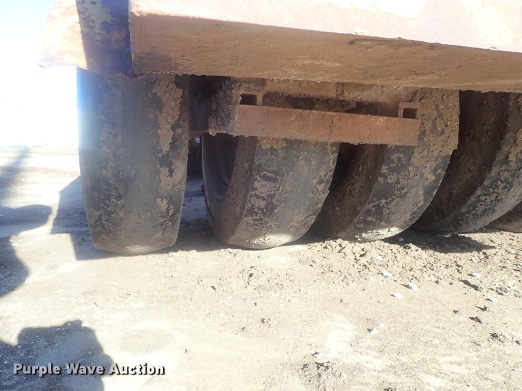 image for item DI7406 Lewis Browning  pneumatic roller