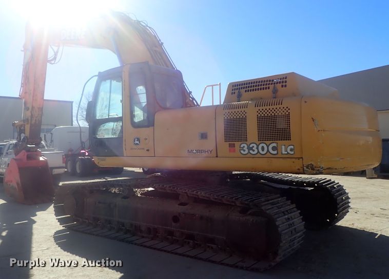 image for item DI7414 2005 John Deere 330C LC  excavator