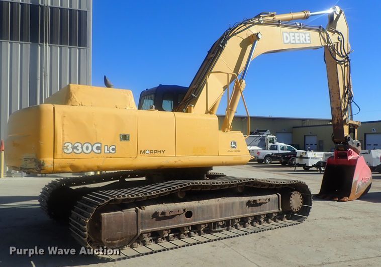 image for item DI7414 2005 John Deere 330C LC  excavator