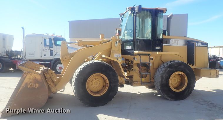 image for item DI7415 2004 Caterpillar 938G  wheel loader