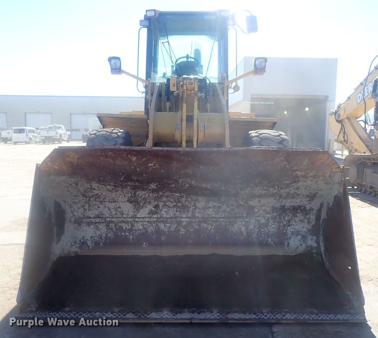 image for item DI7415 2004 Caterpillar 938G  wheel loader