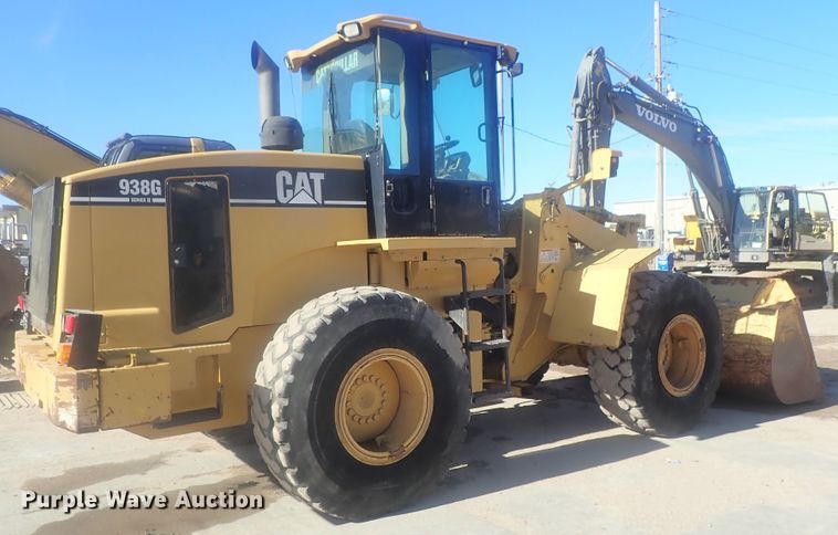 image for item DI7415 2004 Caterpillar 938G  wheel loader