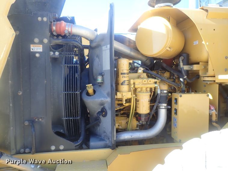 image for item DI7415 2004 Caterpillar 938G  wheel loader