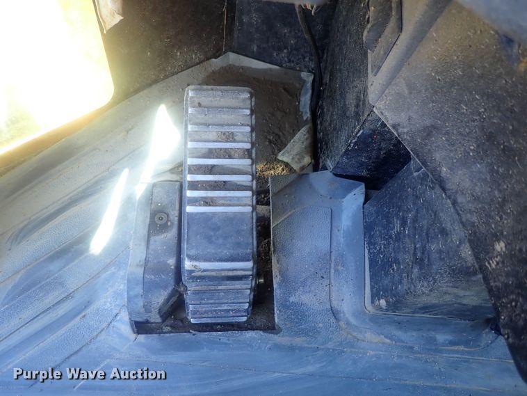 image for item DI7415 2004 Caterpillar 938G  wheel loader