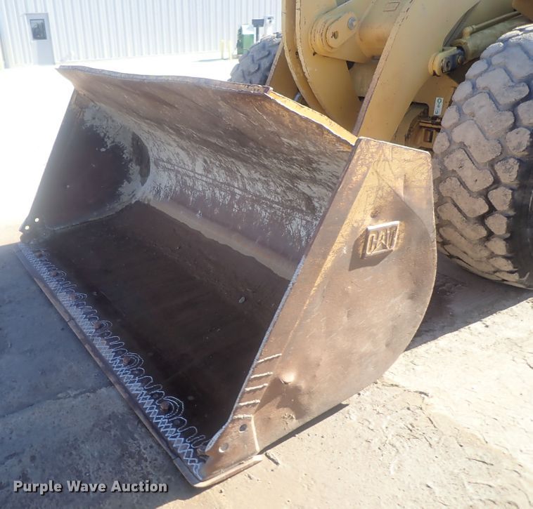 image for item DI7415 2004 Caterpillar 938G  wheel loader