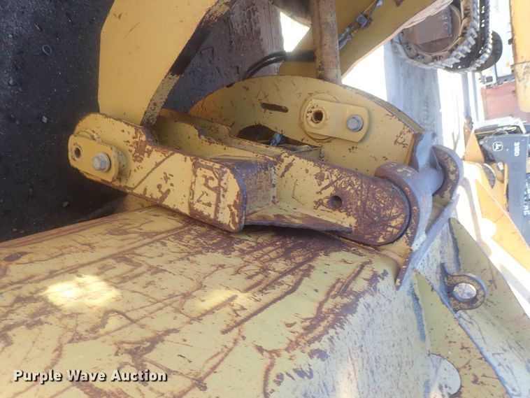 image for item DI7415 2004 Caterpillar 938G  wheel loader