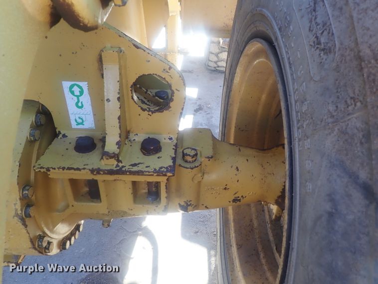 image for item DI7415 2004 Caterpillar 938G  wheel loader